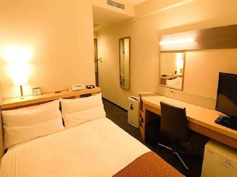 Via Inn Shin Osaka West Luaran gambar