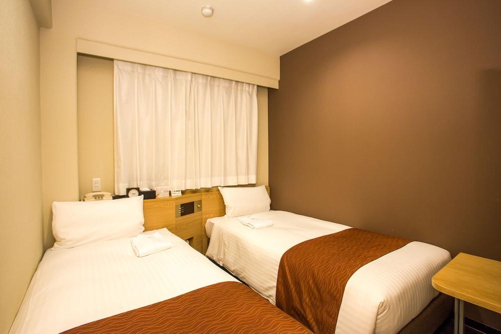 Via Inn Shin Osaka West Luaran gambar