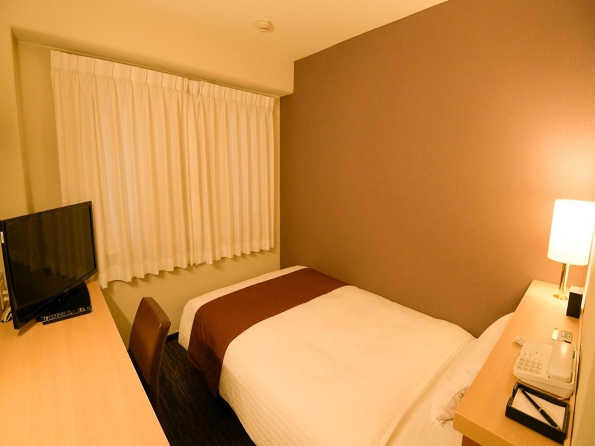 Via Inn Shin Osaka West Luaran gambar